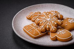 Delicious gingerbread cookies with honey, ginger and cinnamon photo