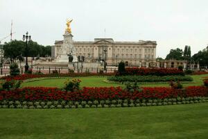 London in the UK on 10 July 2021. A view of Buckingham Palace photo