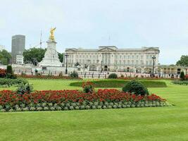 Londres en el Reino Unido en 10 julio 2021. un ver de Buckingham palacio foto