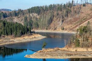 presa de agua vir como depósito de agua potable, república checa foto