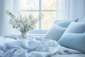 ai generado acogedor azul dormitorio con flores y velas dormitorio con cama, almohada y funda Nordica. foto