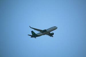 London in the UK on 5 November 2023. An aeroplane approaching London's Heathrow AirportLondo photo