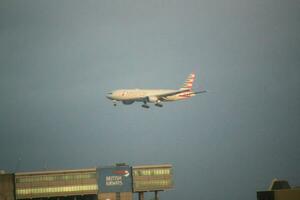 London in the UK on 5 November 2023. An aeroplane approaching London's Heathrow AirportLondo photo