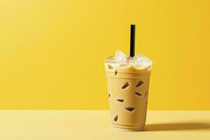 ai generado con hielo latté en amarillo antecedentes. ai generado foto