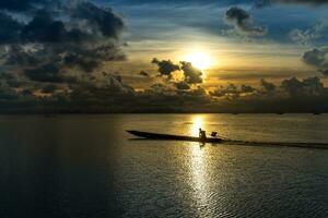 Sunset sky and cloud on the lake. photo