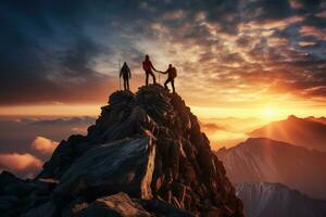 ai generado escaladores en el parte superior de el montaña a puesta de sol. alpinismo en el montañas, un equipo de escaladores a el parte superior de un alto montaña en el ligero de el ajuste sol, ai generado foto