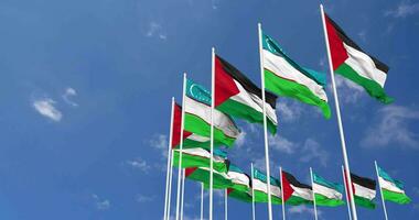 Uzbekistán y Palestina banderas ondulación juntos en el cielo, sin costura lazo en viento, espacio en izquierda lado para diseño o información, 3d representación video