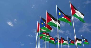 Sud Sudan e Palestina bandiere agitando insieme nel il cielo, senza soluzione di continuità ciclo continuo nel vento, spazio su sinistra lato per design o informazione, 3d interpretazione video
