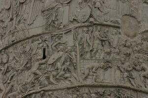 Scenes of Roman siege with testudo photo
