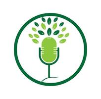 naturaleza podcast con hoja logo diseño modelo vector