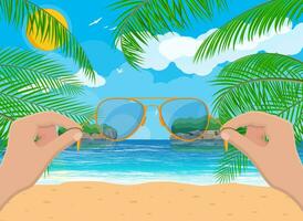 mano con Gafas de sol. paisaje de palma árbol en playa. Dom con reflexión en agua y nubes día en tropical lugar. vector ilustración en plano estilo