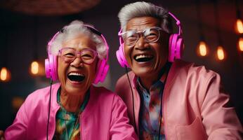 ai generado asiático hombre y mujer vistiendo auriculares es canto foto
