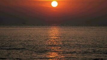 Strand beim Sonnenaufgang Zeit video