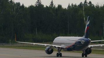 Aeroflot plane taxiing, rear view video