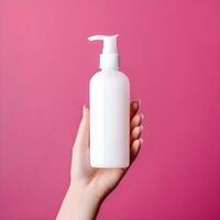 AI generated Hand Holding a Blank White Lotion Dispenser Bottle on Purple Background photo