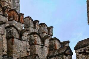 antiguo Roca torres foto