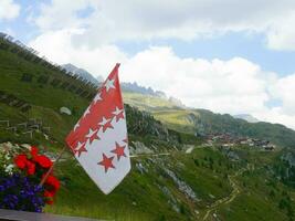 a red and white flag photo