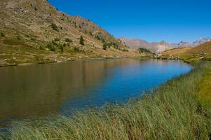 a body of water photo