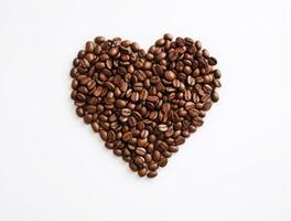 ai generado un corazón de café frijoles estaba hecho en un blanco antecedentes foto