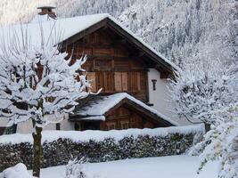 a snowy mountain photo