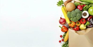 ai generado sano comida en papel bolso vegetales y frutas en blanco antecedentes. ai generado foto