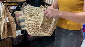 Sustainable Shopping, Choosing Handwoven Baskets video