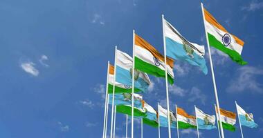 san marino y India bandera ondulación juntos en el cielo, sin costura lazo en viento, espacio en izquierda lado para diseño o información, 3d representación video