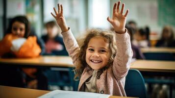 ai generado pequeño niña en salón de clases levantamiento arriba mano, generativo ai foto