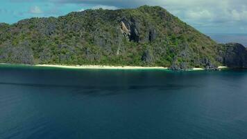 Antenne Aussicht von schwarz Insel video