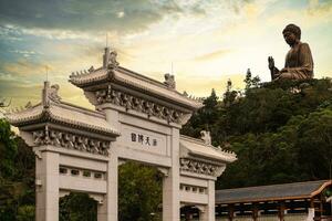 el grande Buda situado a ngong silbido, lantau isla, en hong Kong foto