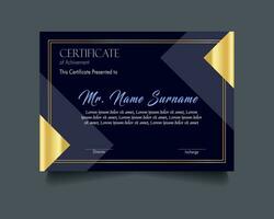 certificado de logro modelo conjunto con oro Insignia y borde, apreciación y logro certificado modelo diseño. elegante diploma certificado modelo vector