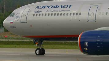 Airbus A330 of Aeroflot taxiing video