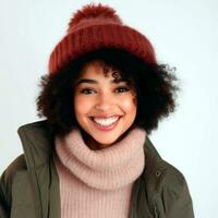 ai generado contento afro joven mujer sonriente vistiendo invierno ropa y aislado en blanco antecedentes. ai generado. foto