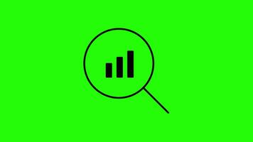 monochrome la perspective se déchaîner connaissances avec 4k vidéo mouvement graphique isolé noir grossissant verre et Les données une analyse icône sur vert écran Contexte. statistique, publicité, analyse, video