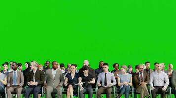 vicino su di 3d diversità spettatori seduta su verde schermo video