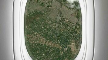 satellitare delhi carta geografica sfondo ciclo continuo. aereo salone passeggeri posto a sedere finestra Visualizza. Filatura in giro India città aereo cabina aria filmato. senza soluzione di continuità panorama mosche al di sopra di terreno sfondo. video