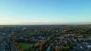 alto ángulo ver de central lutón ciudad de Inglaterra unido Reino. octubre 23, 2023 video