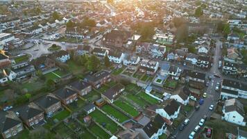 alto ángulo imágenes de residencial distrito de lutón ciudad de Inglaterra Reino Unido. diciembre 29, 2023 video
