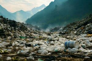 ai generado eco amenaza montañoso basura montón retrata el gravedad de contaminación foto