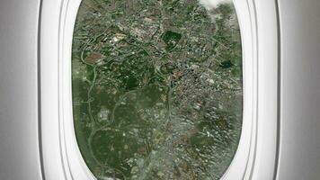 satélite Kuala lumpur mapa fundo laço. avião salão passageiro assento janela visualizar. fiação por aí Malásia cidade avião cabine ar imagens de vídeo. desatado panorama moscas sobre terreno pano de fundo. video