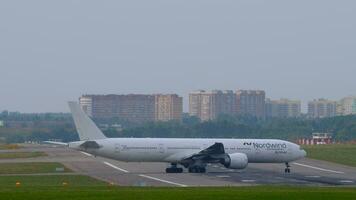 boeing 777 do vento nordestino companhias aéreas às a aeroporto video