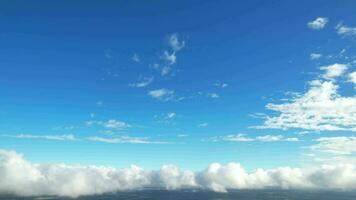 más hermosa y rápido Moviente dramático nubes y cielo terminado Inglaterra Reino Unido video