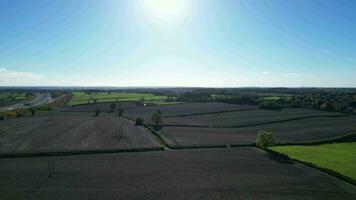 hermosa ver de británico campo paisaje de Inglaterra unido Reino video