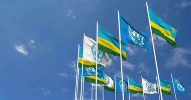 rwanda och förenad nationer, fn flaggor vinka tillsammans i de himmel, sömlös slinga i vind, Plats på vänster sida för design eller information, 3d tolkning video