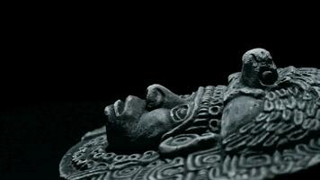 Gesicht von uralt Kunst Süd amerikanisch aztekisch, Inka, Olmeka video