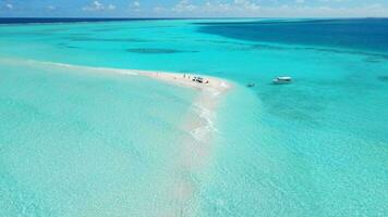 Landschaft Seelandschaft Antenne Aussicht Über Malediven männlich Atoll Sandbank Insel video