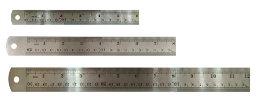 drei Metall Lineale von anders Größen ohne Hintergrund png