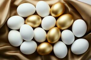 ai generado minimalista elegancia blanco y oro Pascua de Resurrección huevos, plano laico foto