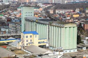 grano ascensor en el centrar de krasnodar. foto