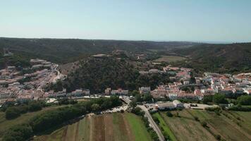 aérien vue de aljezur, le Portugal video